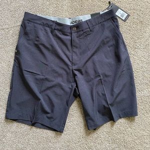 New Adidas Golf Shorts Size 36